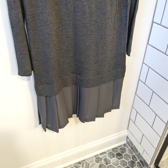 Soft Surroundings Grey Chloe Turtleneck Pleated Long Sleeve Sweater Dress - Picture 3 of 7